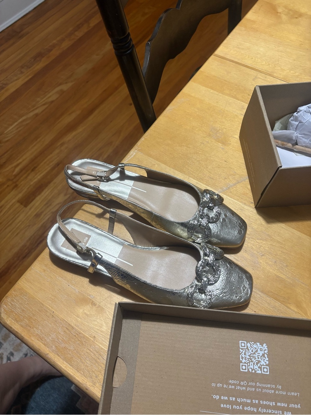 Dolce Vita Platinum Ramano Closed-Toe Sandal Box - Platinum - Picture 3 of 4